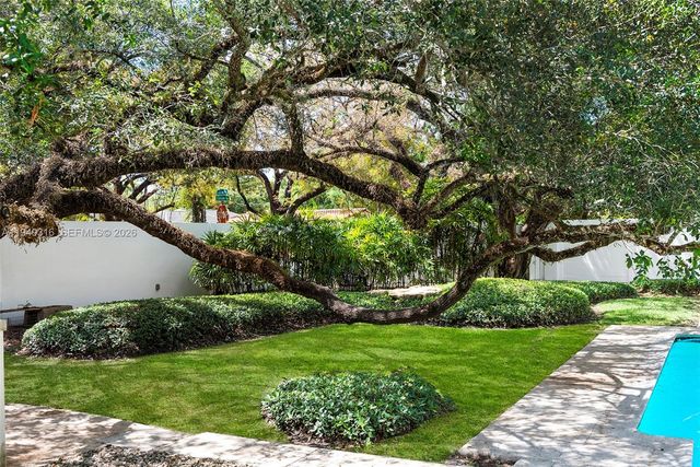 4191 Lybyer Ave, Miami, FL 33133