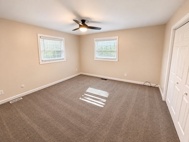 607 KINGSTON Boulevard, Mchenry, IL 60050