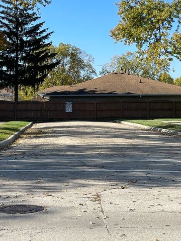 1099 Gael Drive, Joliet, IL 60435
