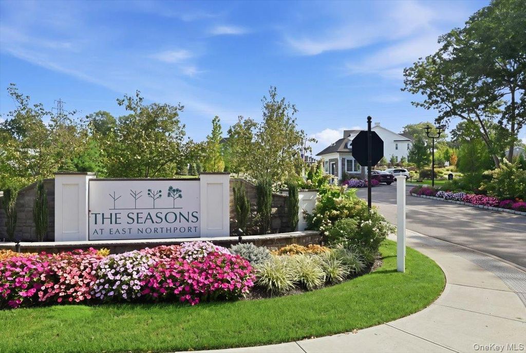 157 August Circle, East Northport, NY 11731 — exterior