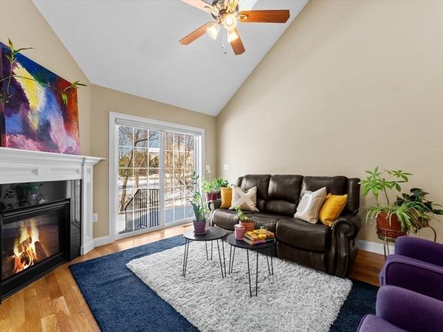56 Luka Dr 56, Grafton, MA 01519