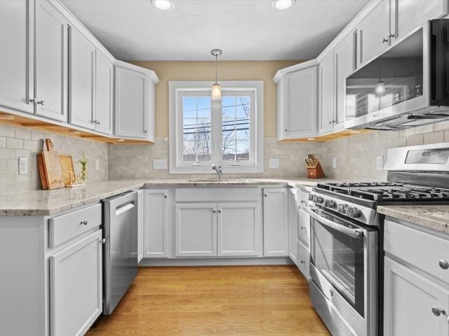 56 Luka Dr 56, Grafton, MA 01519