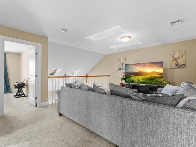 56 Luka Dr 56, Grafton, MA 01519