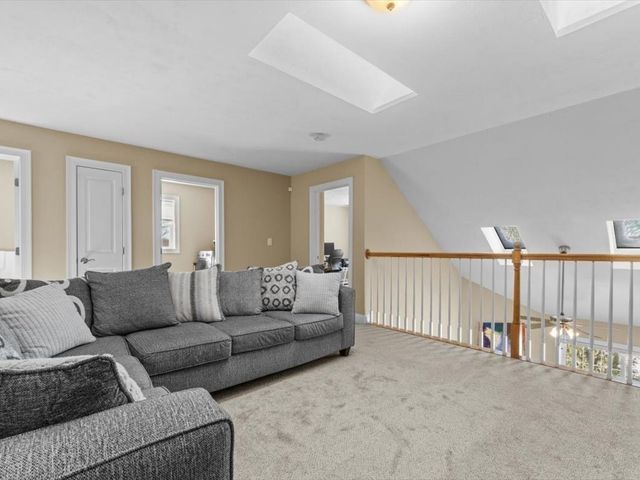 56 Luka Dr 56, Grafton, MA 01519