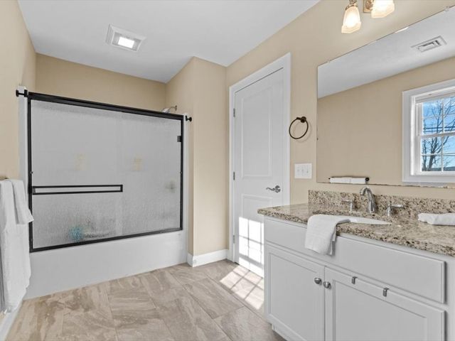 56 Luka Dr 56, Grafton, MA 01519