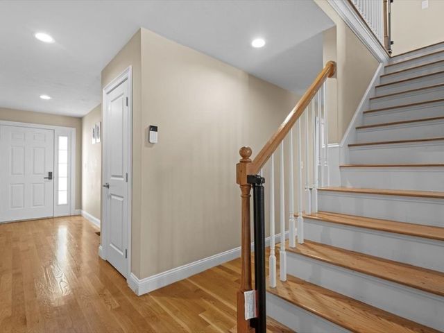 56 Luka Dr 56, Grafton, MA 01519