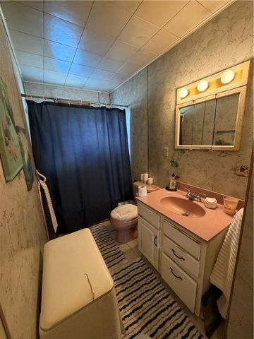 1081 Main Street, Republic, PA 15417