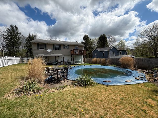 1081 Main Street, Republic, PA 15417
