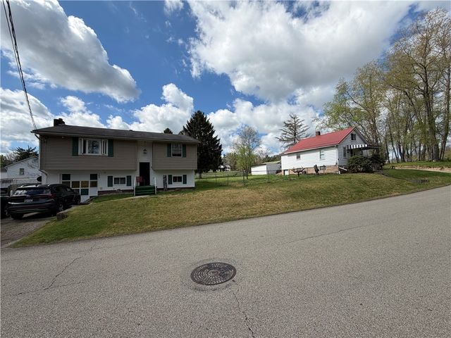 1081 Main Street, Republic, PA 15417