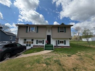1081 Main Street, Republic, PA 15417