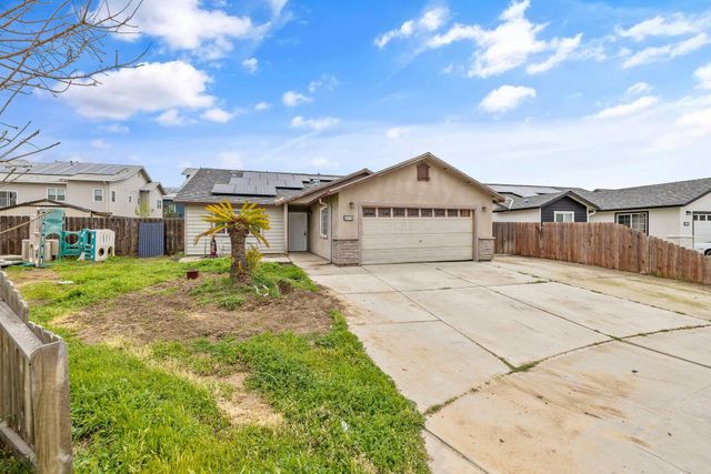 31140 Wolf Street, Visalia, CA 93291