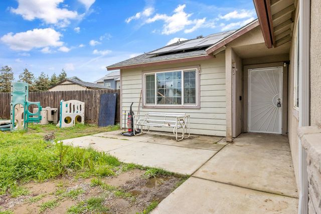 31140 Wolf Street, Visalia, CA 93291