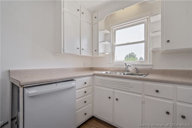 1002 N Taggart Avenue, Clarksville, IN 47129