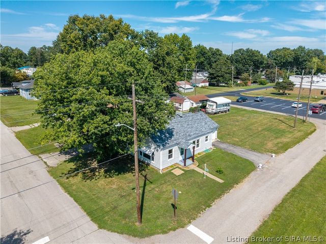 1002 N Taggart Avenue, Clarksville, IN 47129