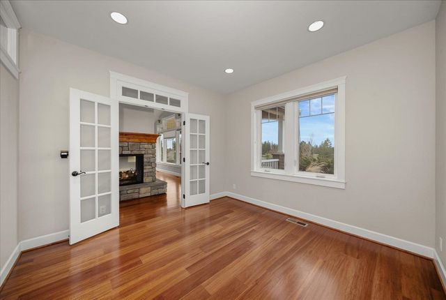 7805 S Oak Rd, Spokane, WA 99224