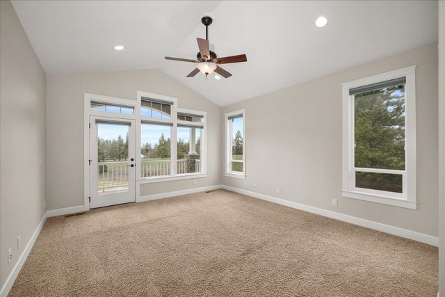 7805 S Oak Rd, Spokane, WA 99224