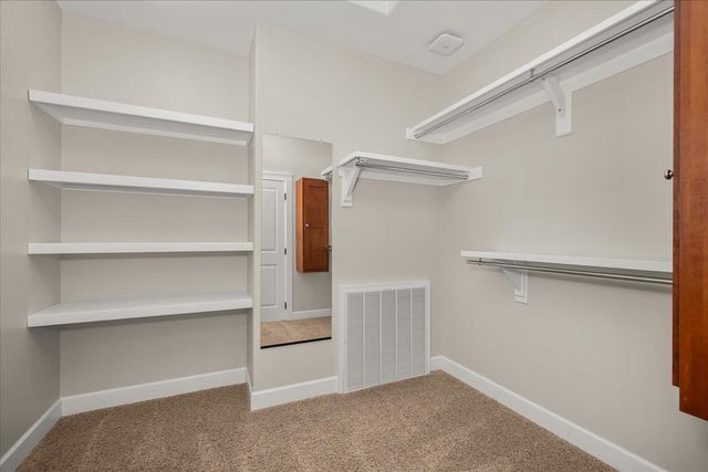 7805 S Oak Rd, Spokane, WA 99224