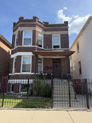 1505 S 51 Avenue, Cicero, IL 60804