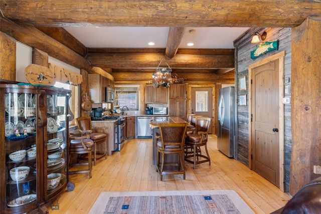 6 Browtine Ln, Ennis, MT 59729