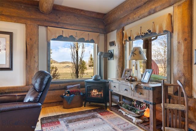 6 Browtine Ln, Ennis, MT 59729