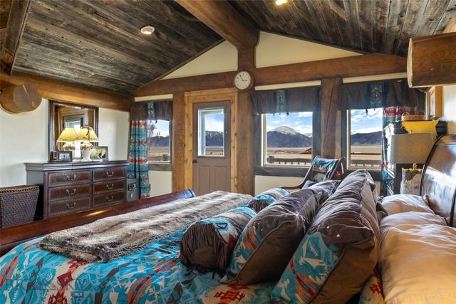 6 Browtine Ln, Ennis, MT 59729