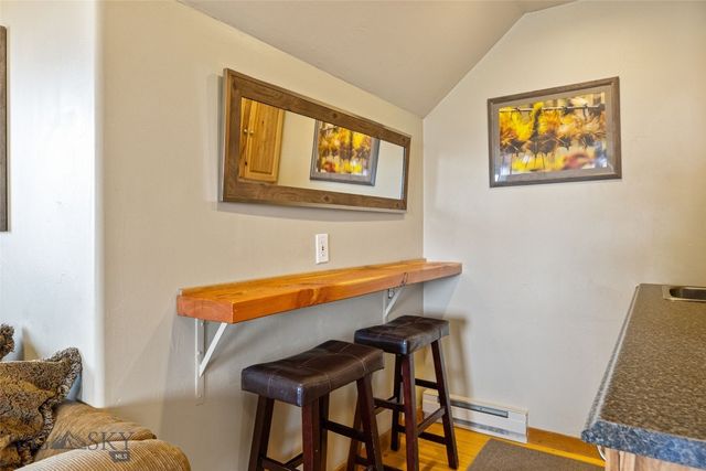 6 Browtine Ln, Ennis, MT 59729