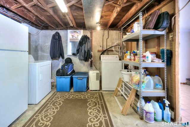 38 Hollywood Avenue, Milford, CT 06460