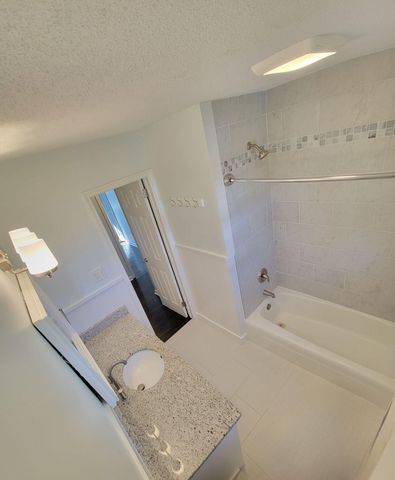 7744 Allwood Avenue, North Charleston, SC 29418