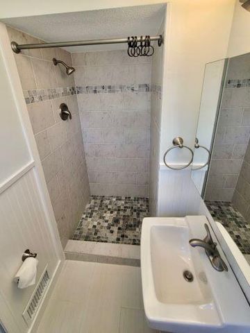 7744 Allwood Avenue, North Charleston, SC 29418