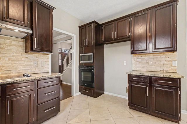 4414 Plantation Creek Drive, Missouri City, TX 77459