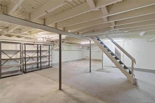 207 N Nassau Avenue, Massapequa, NY 11758