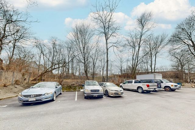 138 Ballou Ave 3A, Boston, MA 02124