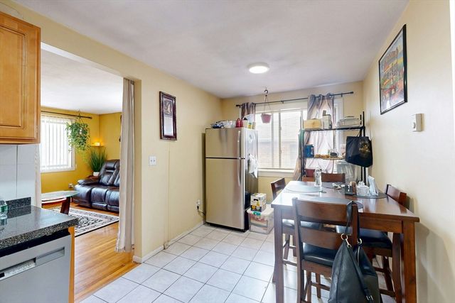 138 Ballou Ave 3A, Boston, MA 02124