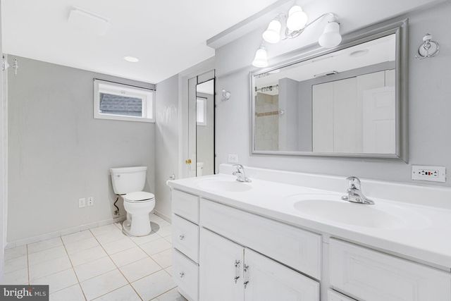 7025 STRATHMORE ST, Falls Church, VA 22042