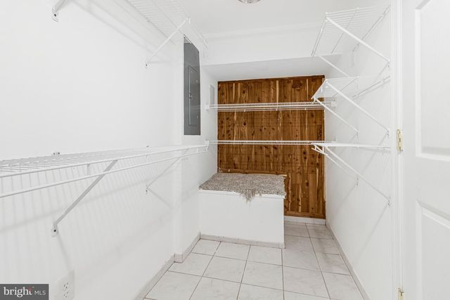 7025 STRATHMORE ST, Falls Church, VA 22042