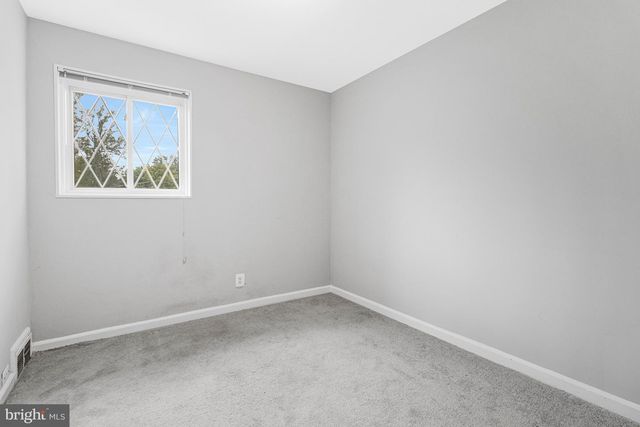 7025 STRATHMORE ST, Falls Church, VA 22042