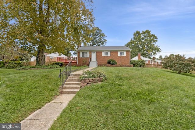 7025 STRATHMORE ST, Falls Church, VA 22042