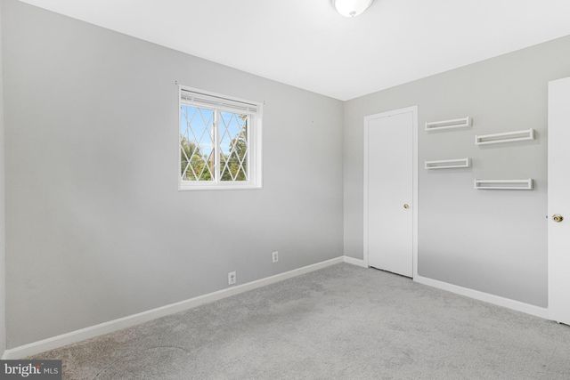 7025 STRATHMORE ST, Falls Church, VA 22042