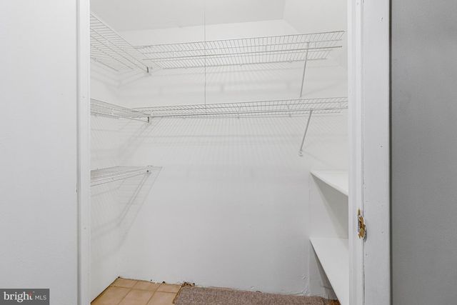 7025 STRATHMORE ST, Falls Church, VA 22042