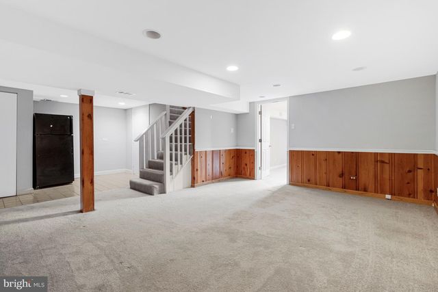 7025 STRATHMORE ST, Falls Church, VA 22042