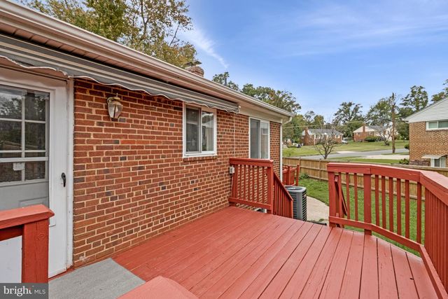 7025 STRATHMORE ST, Falls Church, VA 22042