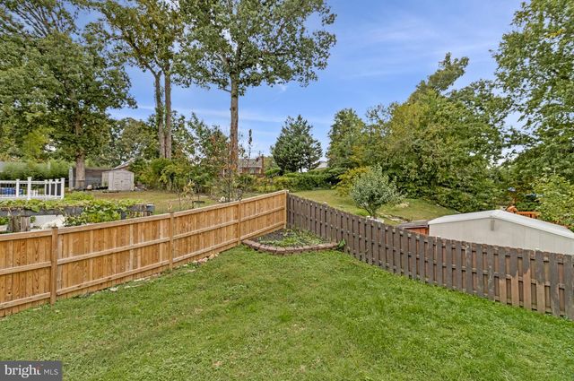 7025 STRATHMORE ST, Falls Church, VA 22042