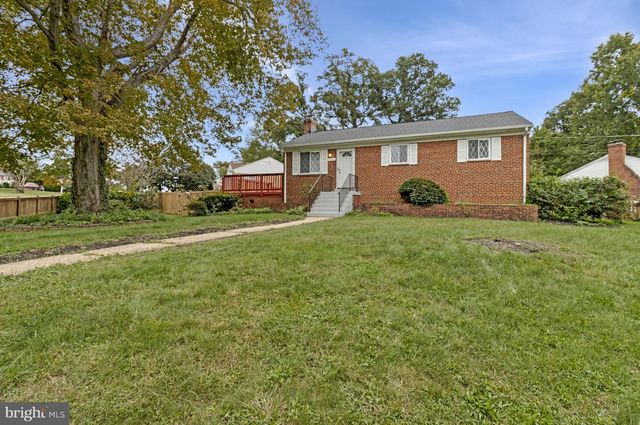 7025 STRATHMORE ST, Falls Church, VA 22042