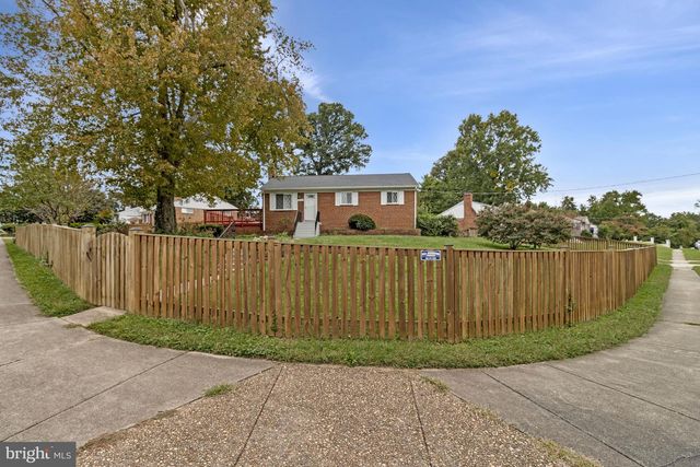 7025 STRATHMORE ST, Falls Church, VA 22042
