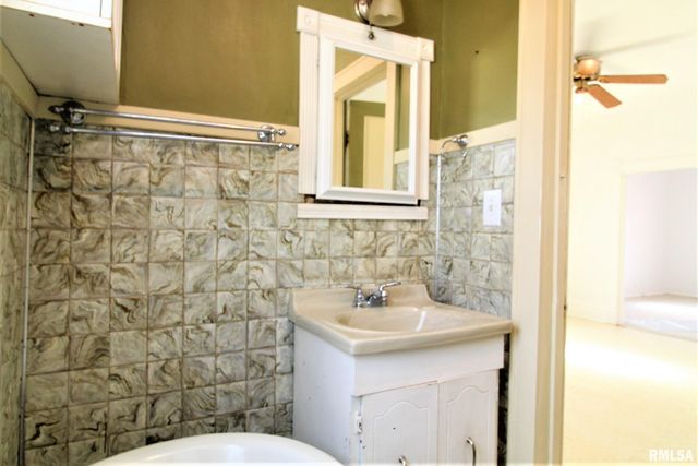 214 ANNA Street, East Peoria, IL 61611