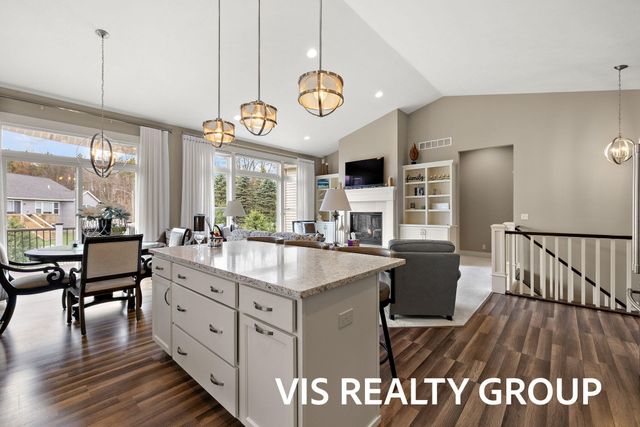 16501 Wickshire Place, Spring Lake, MI 49456