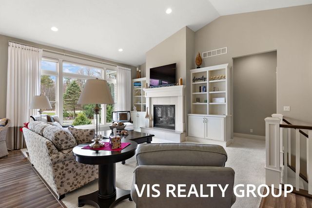 16501 Wickshire Place, Spring Lake, MI 49456