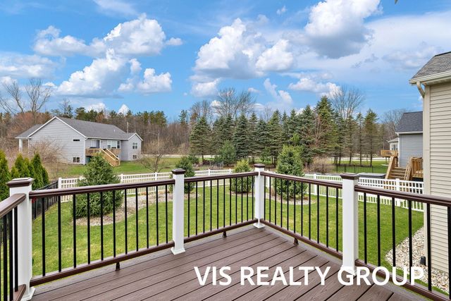 16501 Wickshire Place, Spring Lake, MI 49456