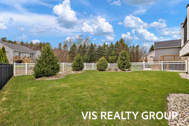 16501 Wickshire Place, Spring Lake, MI 49456