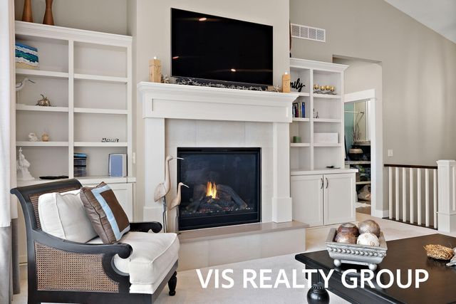 16501 Wickshire Place, Spring Lake, MI 49456